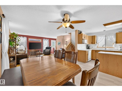 1223 Gillespie Cr Nw, Edmonton, AB 