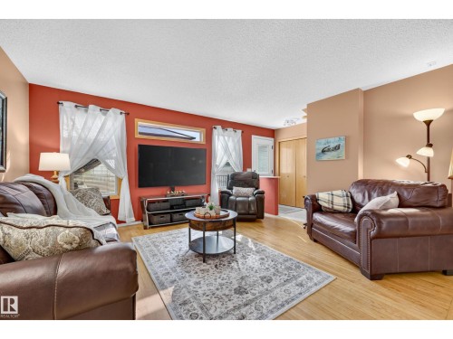 1223 Gillespie Cr Nw, Edmonton, AB 