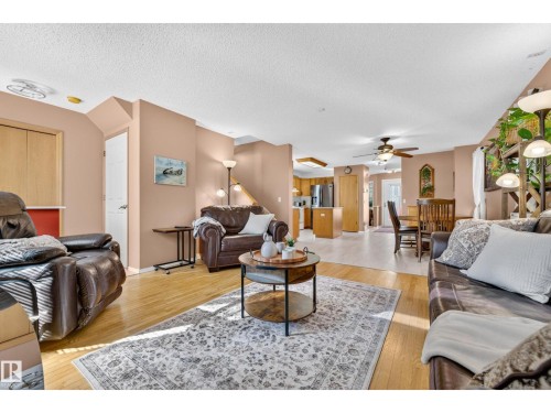 1223 Gillespie Cr Nw, Edmonton, AB 