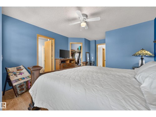 1223 Gillespie Cr Nw, Edmonton, AB 