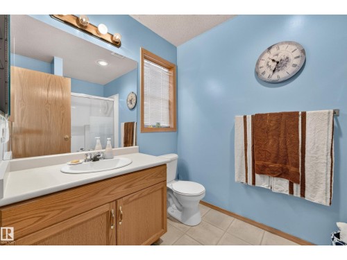 1223 Gillespie Cr Nw, Edmonton, AB 