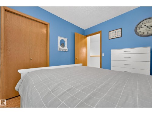 1223 Gillespie Cr Nw, Edmonton, AB 