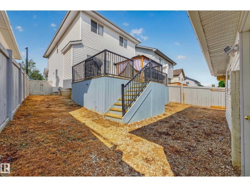 1223 Gillespie Cr Nw, Edmonton, AB 