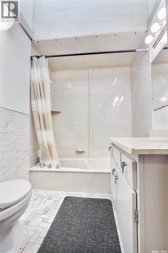 407 18Th Street W, Prince Albert, SK 
