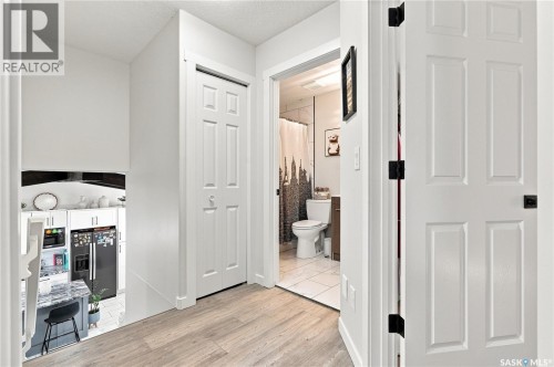 107 Hall Crescent, Saskatoon, SK 