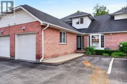 2435 WOODWARD Avenue Unit# 5  Burlington, ON L7R 1V2