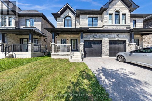 9 ALAN WILLIAMS TRAIL  Uxbridge, ON L9P 0R5