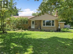 20 ALAN Crescent  Fonthill, ON L0S 1E0