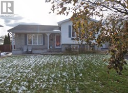 810 CHELSEA CRESCENT  Cornwall, ON K6H 6Y4