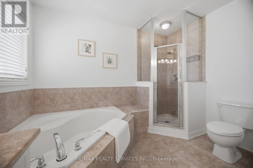 5 Westhampton Way, Hamilton, ON 