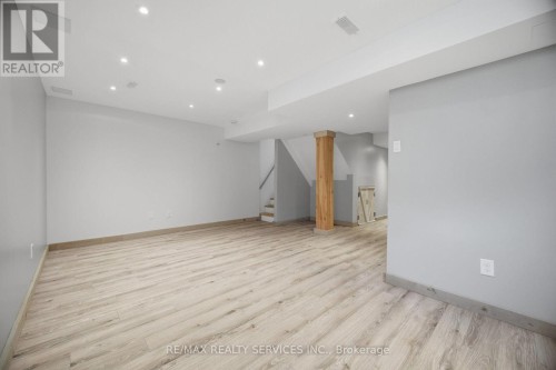 5 Westhampton Way, Hamilton, ON 
