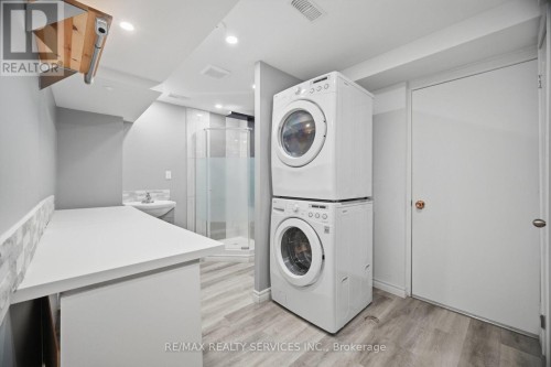 5 Westhampton Way, Hamilton, ON 