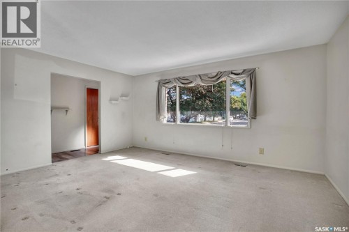 3166 Eastview, Saskatoon, SK 