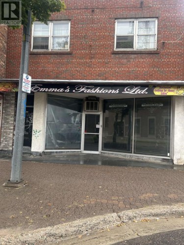 320 Queen St E, Sault Ste. Marie, ON 