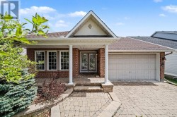 19 SETTLERS RIDGE WAY Ottawa, ON K2J 4V3