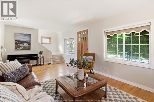 1776 Hall, Windsor, ON 
