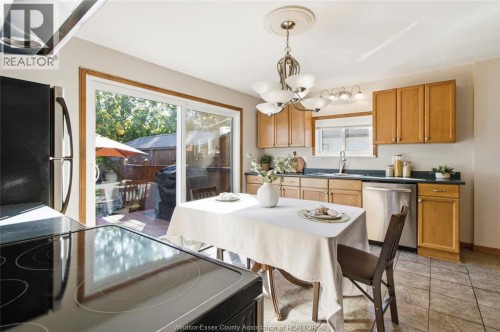 1776 Hall, Windsor, ON 