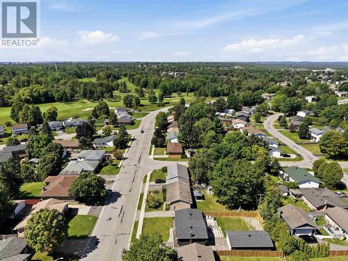 122 Boundary Rd, Sault Ste. Marie, ON 