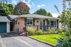 26 Heath RD  Sault Ste. Marie, ON P6A 6E2