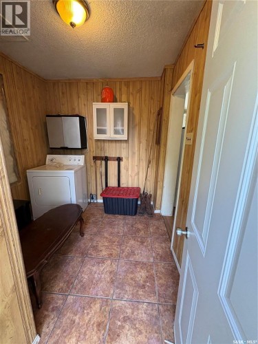 408 1St Avenue, Spy Hill, SK 