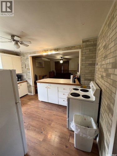 408 1St Avenue, Spy Hill, SK 