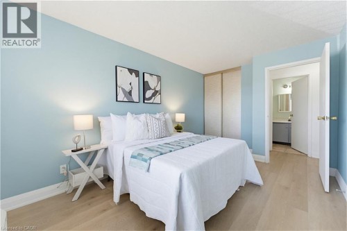 30 Hugo Crescent Unit# 110, Kitchener, ON 