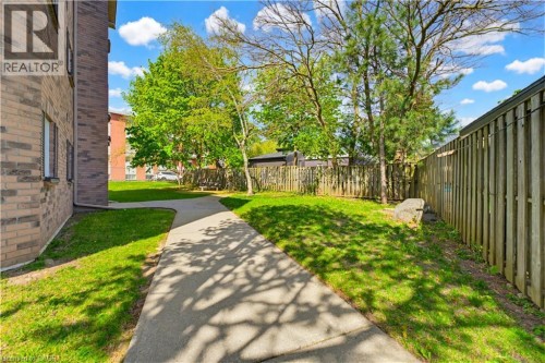 30 Hugo Crescent Unit# 110, Kitchener, ON 