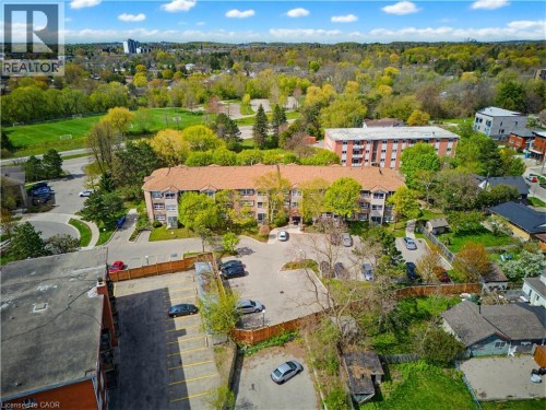 30 Hugo Crescent Unit# 110, Kitchener, ON 