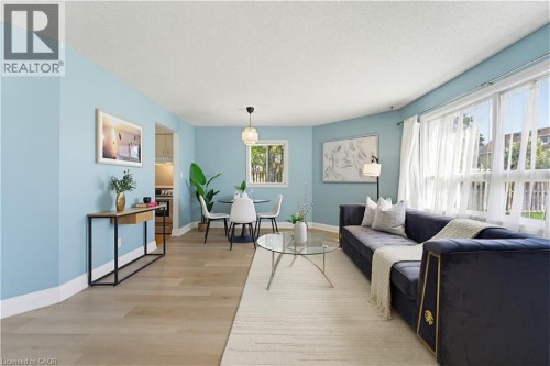 30 Hugo Crescent Unit# 110, Kitchener, ON 