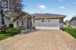24 REGENCY PLACE  Brockville, ON K6V 7M5