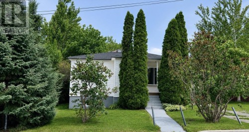 4 Patrick Street  Grand Falls-Windsor, NL A2B 1A9