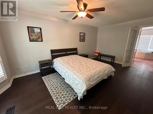 3944 Glamis Court, Mississauga, ON 