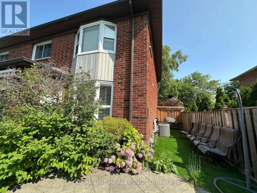 3944 Glamis Court, Mississauga, ON 