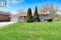 1689 SHAWNEE  Tecumseh, ON N8N 1S4