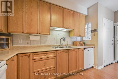 104 - 760 Woodhill Drive, Centre Wellington (Fergus), ON 