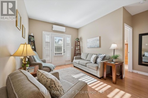 104 - 760 Woodhill Drive, Centre Wellington (Fergus), ON 