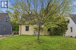139 DALEWOOD Avenue  Hamilton, ON L8S 1Z3