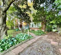 78 SAGINAW CRESCENT  Ottawa, ON K2E 5N7