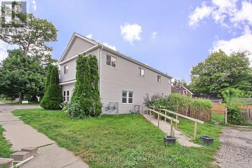 MAIN FLOOR - 24 JOHN STREET , Halton Hills, Ontario L7G 2J7 3