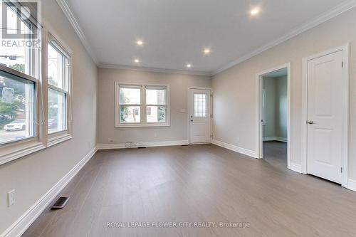 MAIN FLOOR - 24 JOHN STREET , Halton Hills, Ontario L7G 2J7 5