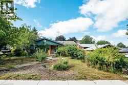229 WINFIELD Avenue Waterloo, ON N2J 3M8