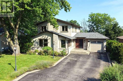506 FALGARWOOD DRIVE  Oakville, ON L6H 1N3