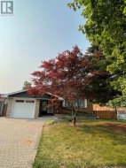 29 SUMMERGLADE DRIVE  Toronto, ON M1S 1W8