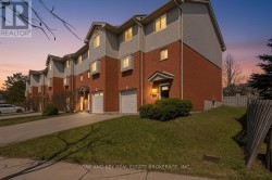 18 CHAPMAN COURT  London North (North I), ON N6G 5A7
