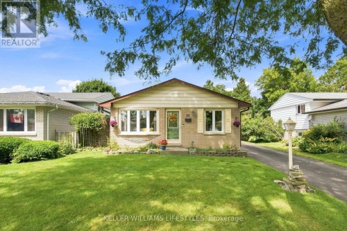 65 VILLENEUVE CRESCENT  London East (East I), ON N5V 1M7