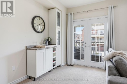 25 Hiscott Drive, Hamilton, ON 