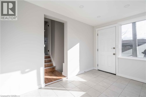 204 Glow Avenue Unit# Lower, Hamilton, ON 