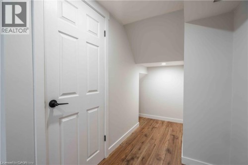 204 Glow Avenue Unit# Lower, Hamilton, ON 
