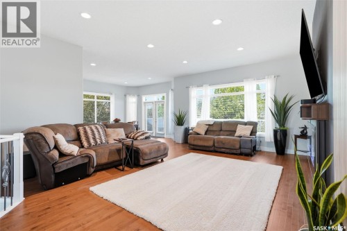 934 Maguire Crescent, Saskatoon, SK 