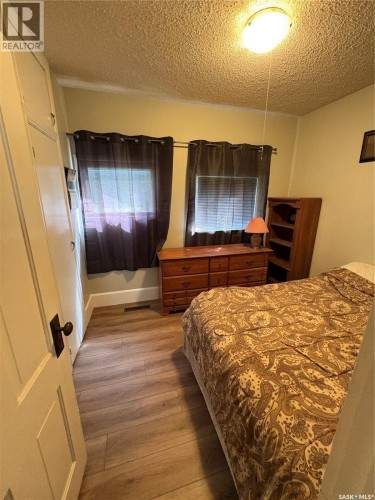 412 1St Avenue, Spy Hill, SK 